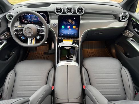 New 2026 Mercedes-Benz GLC 43 AMG AMG GLC 43 image 12