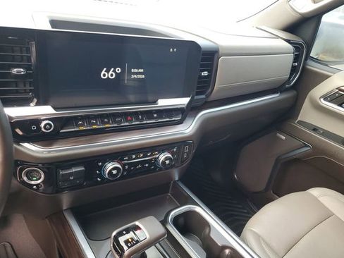 Used 2023 GMC Sierra 1500 SLT w/ SLT Premium Plus Package image 28