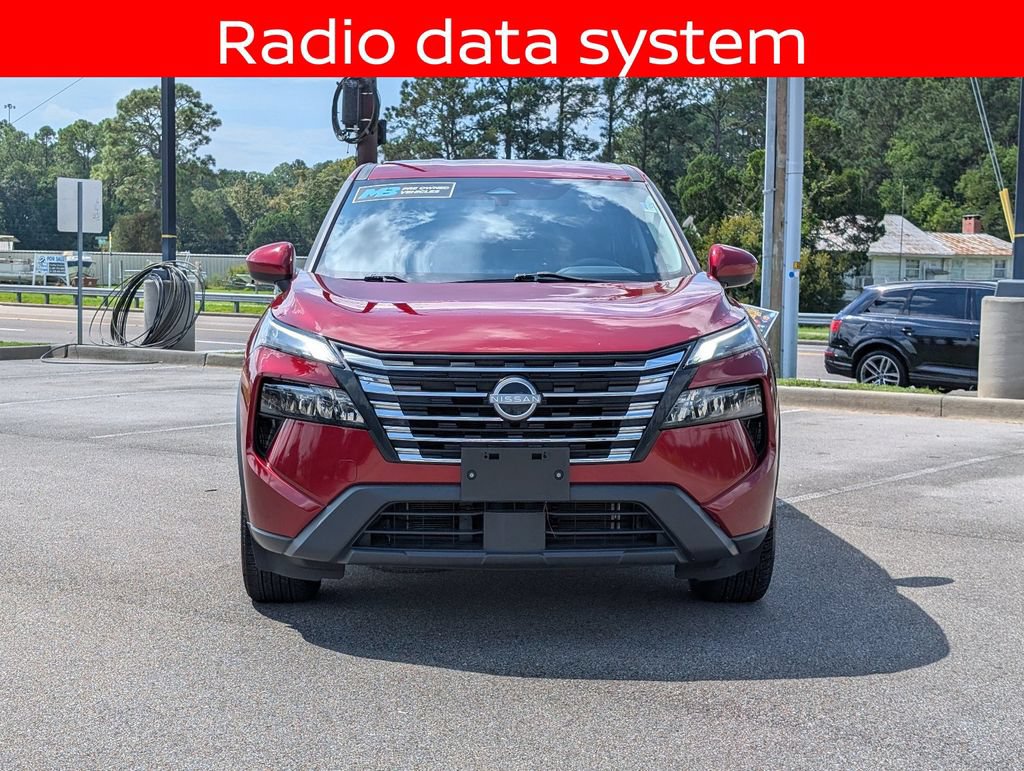 Used 2024 Nissan Rogue SV AWD/4WD image 10