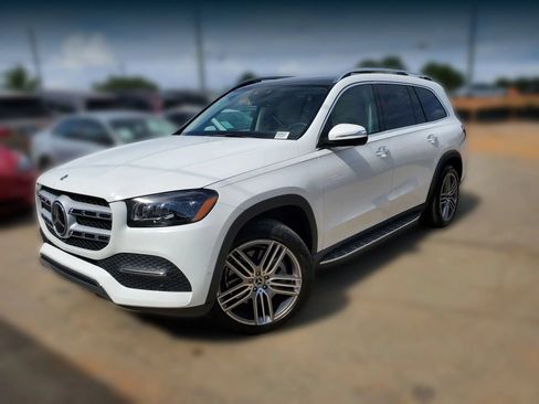 Used 2022 Mercedes-Benz GLS 450 4MATIC image 7