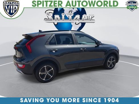 Used 2023 Kia Niro EX FWD image 9