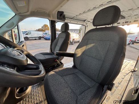 Used 2023 RAM ProMaster 2500 image 19