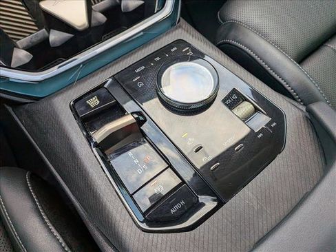 Certified 2025 BMW X3 xDrive30i w/ Convenience Package image 15