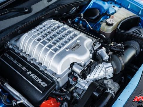 Used 2015 Dodge Charger SRT Hellcat image 83