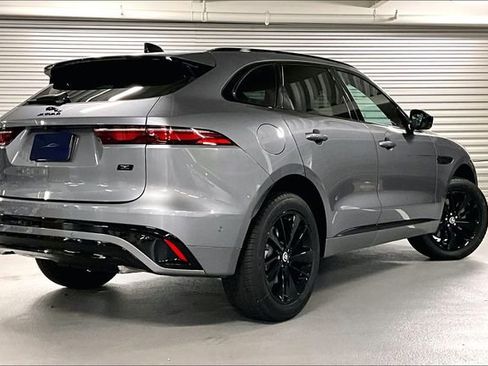 New 2026 Jaguar F-PACE R-Dynamic S image 4