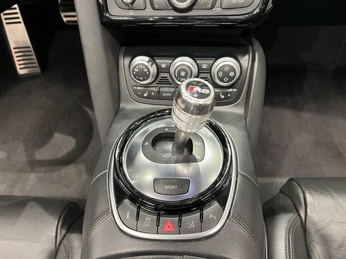 Used 2014 Audi R8 V8 image 50