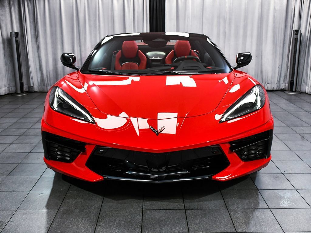 Used 2024 Chevrolet Corvette Stingray Preferred Conv w/ 2LT RWD image 2