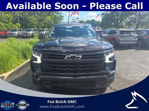Used 2023 Chevrolet Silverado 1500 RST AWD/4WD image 2