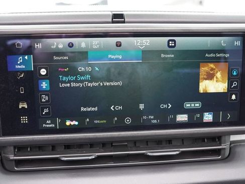 Certified 2025 Jeep Wrangler Unlimited Sahara w/ Safety Group image 26