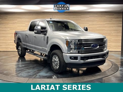 Used 2019 Ford F250 Lariat w/ Chrome Package image 1