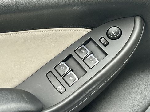 Used 2016 Cadillac CTS V w/ Luxury Package image 15