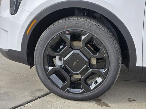 New 2026 Kia Sorento SX image 8