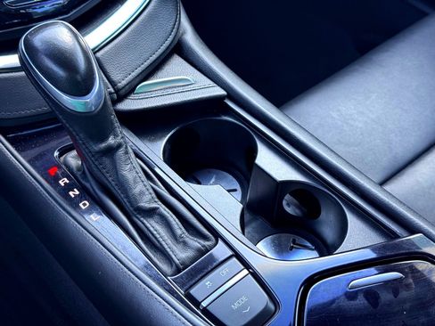 Used 2014 Cadillac ELR w/ Luxury Package image 35