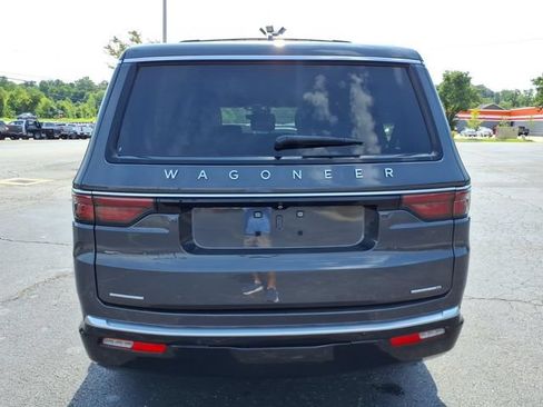 Used 2022 Jeep Wagoneer Series I w/ Convenience Group I AWD/4WD image 14