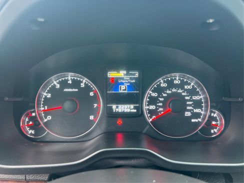 Used 2013 Subaru Legacy 2.5i Limited image 16