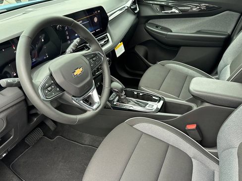 New 2026 Chevrolet TrailBlazer LT w/ Convenience Package image 9