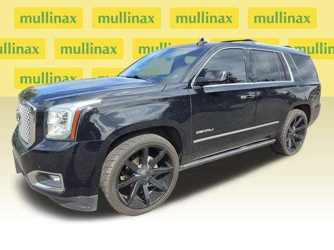 Used 2016 GMC Yukon Denali w/ Open Road Package AWD/4WD image 14