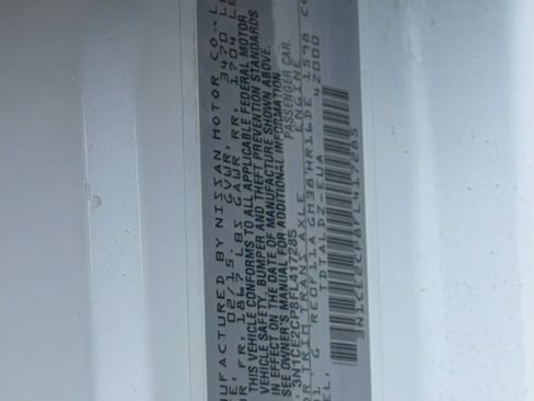 Used 2015 Nissan Versa Note SV FWD image 30