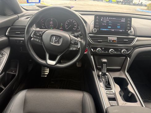 Used 2022 Honda Accord Sport image 10