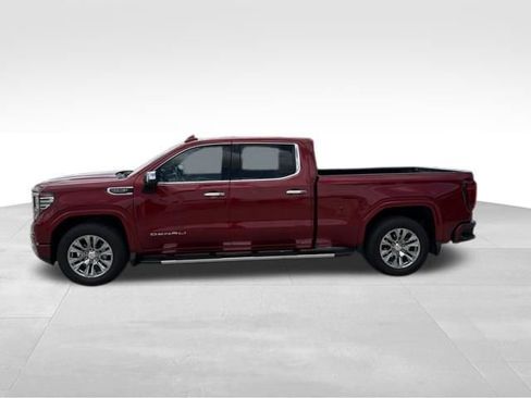 Certified 2022 GMC Sierra 1500 Denali AWD/4WD image 3