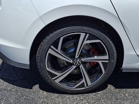 New 2026 Volkswagen GTI SE FWD image 5