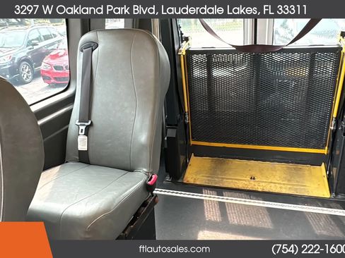 Used 2013 Ford E-250 and Econoline 250 Extended w/ PWR Group RWD image 46