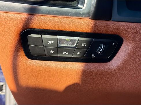 Used 2020 BMW 840i xDrive Convertible image 34