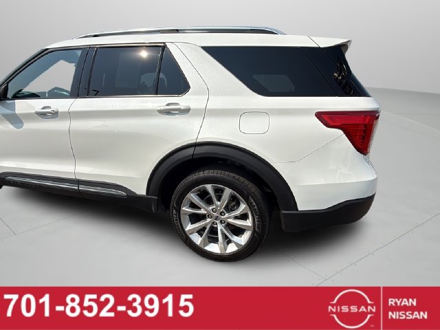 Used 2023 Ford Explorer Platinum w/ Technology Package AWD/4WD image 27