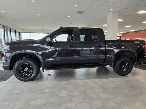 Used 2024 Chevrolet Silverado 1500 LT Trail Boss w/ Convenience Package II image 13