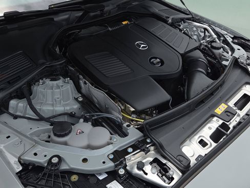 Used 2026 Mercedes-Benz C 300 4MATIC Sedan image 18