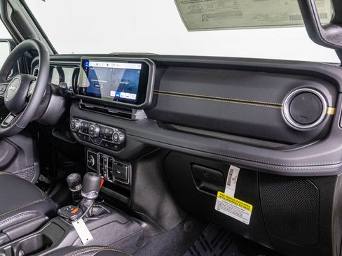 New 2026 Jeep Gladiator Sport AWD/4WD image 42