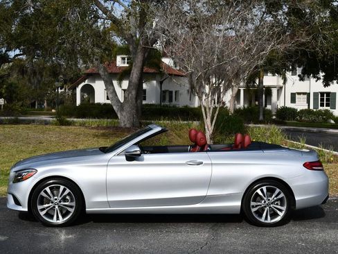 Used 2020 Mercedes-Benz C 300 4MATIC Cabriolet image 32