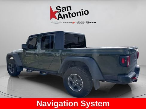 Used 2022 Jeep Gladiator Rubicon w/ Cold Weather Group AWD/4WD image 2