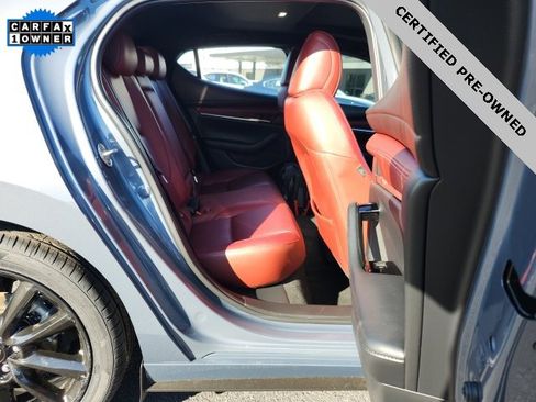 Used 2023 MAZDA MAZDA3 Hatchback w/Premium Plus Pkg image 22