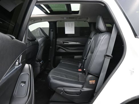 Used 2023 INFINITI QX60 Luxe w/ Cargo Package FWD image 19