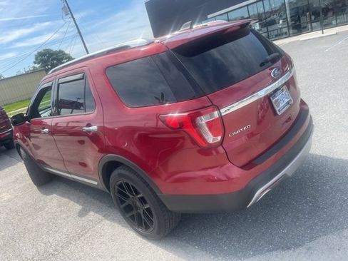 Used 2017 Ford Explorer Limited AWD/4WD image 17