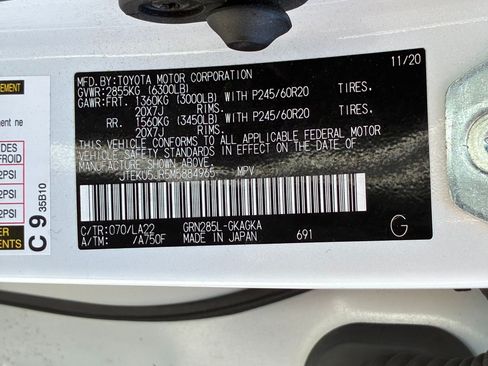 Used 2021 Toyota 4Runner Limited AWD/4WD image 33