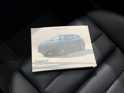Certified 2025 Porsche Cayenne image 55
