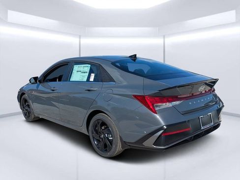 New 2026 Hyundai Elantra SEL Sport Premium FWD image 5