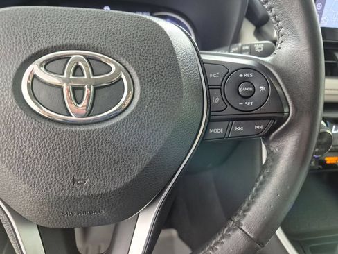 Used 2021 Toyota RAV4 Limited AWD/4WD image 15