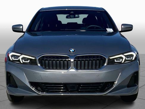 Certified 2025 BMW 330i Sedan image 3