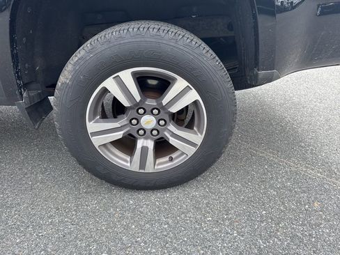 Used 2018 Chevrolet Colorado W/T w/ Custom Special Edition image 10