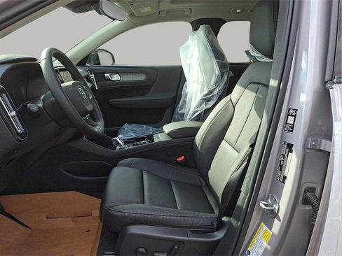 New 2026 Volvo XC40 B5 Plus w/ Protection Package Premier image 5