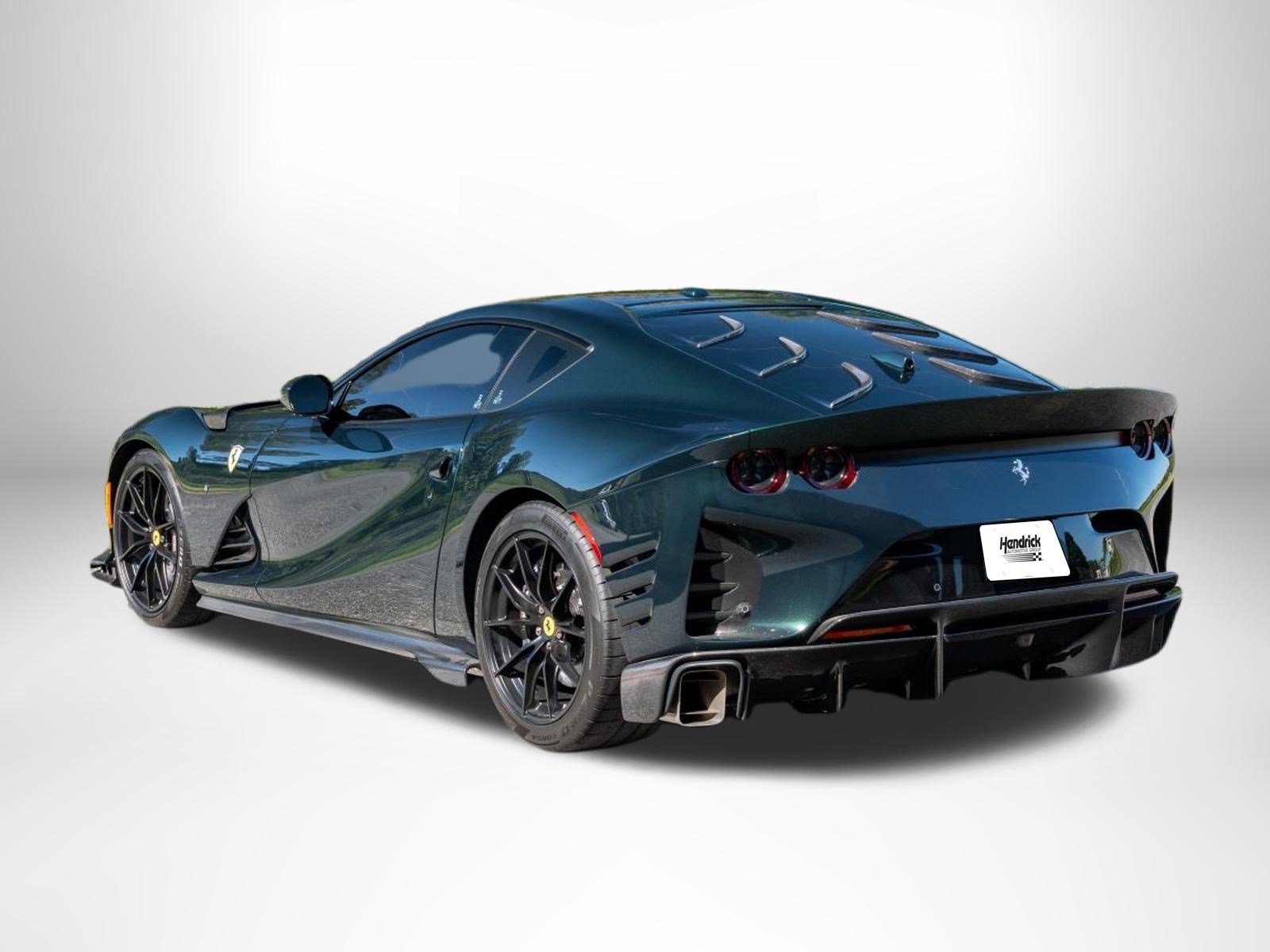 Used 2022 Ferrari 812 Competizione RWD image 2