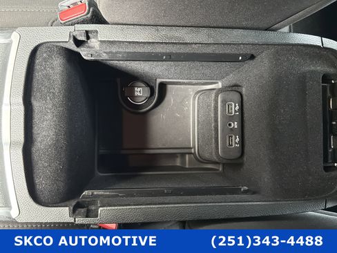 Used 2023 Dodge Charger SXT RWD image 25
