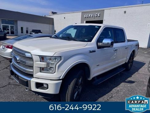 Used 2015 Ford F150 Platinum w/ Equipment Group 701A Luxury AWD/4WD image 2