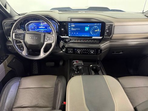 Used 2023 Chevrolet Silverado 1500 ZR2 w/ Technology Package AWD/4WD image 13
