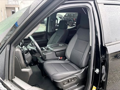 Used 2023 Chevrolet Silverado 1500 LT image 10