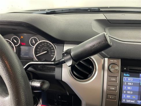 Used 2017 Toyota Tundra SR5 image 11