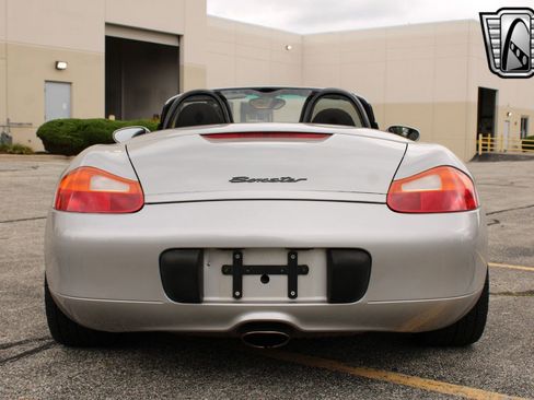 Used 1998 Porsche Boxster image 5